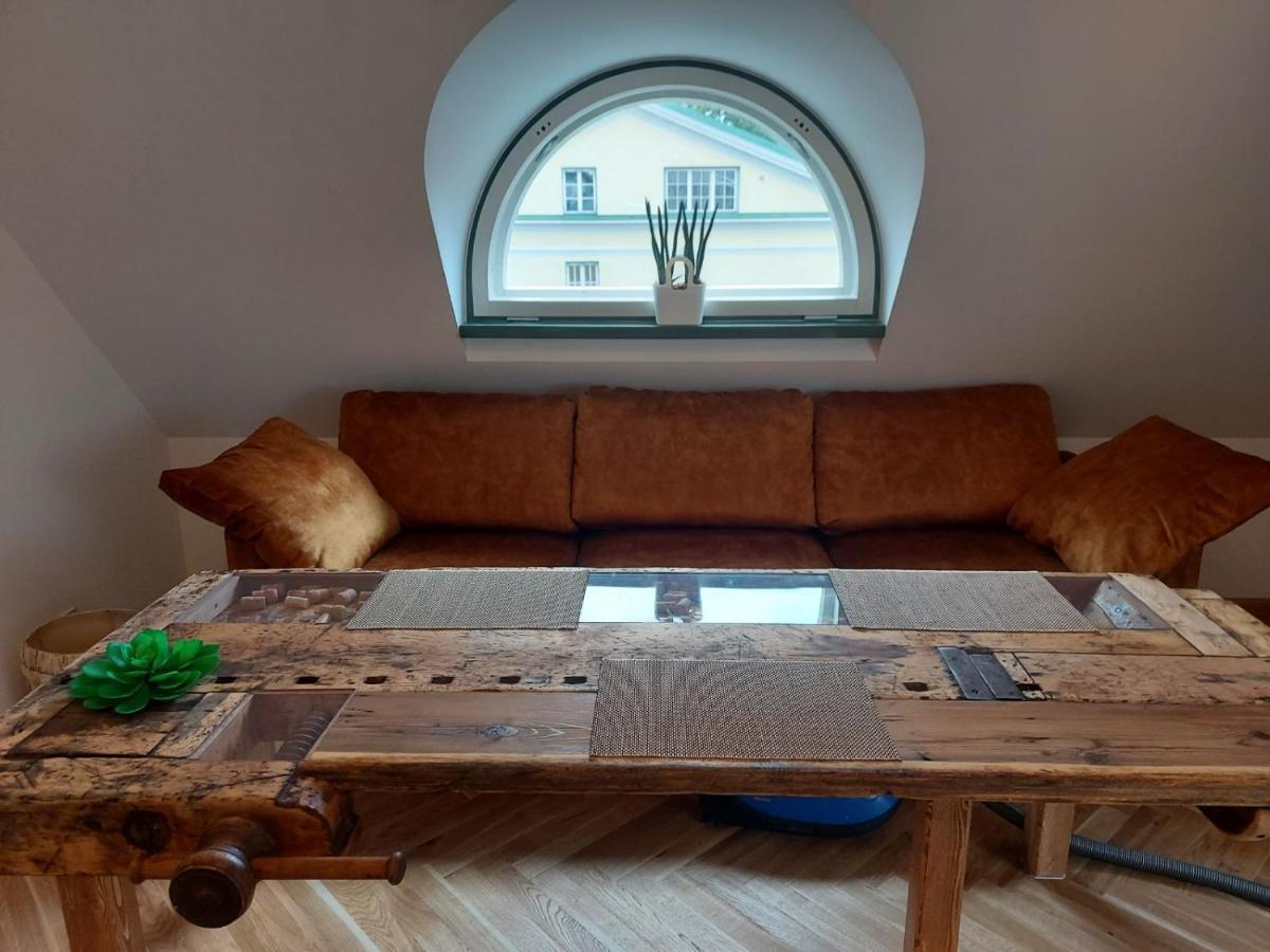 Modern History Apartment Tallinn Eksteriør billede