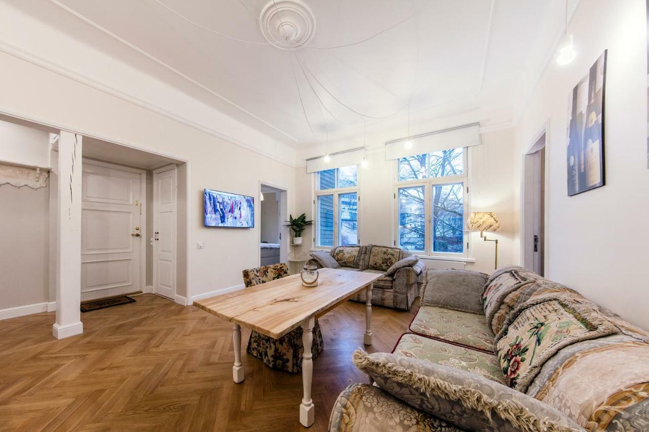 Modern History Apartment Tallinn Eksteriør billede