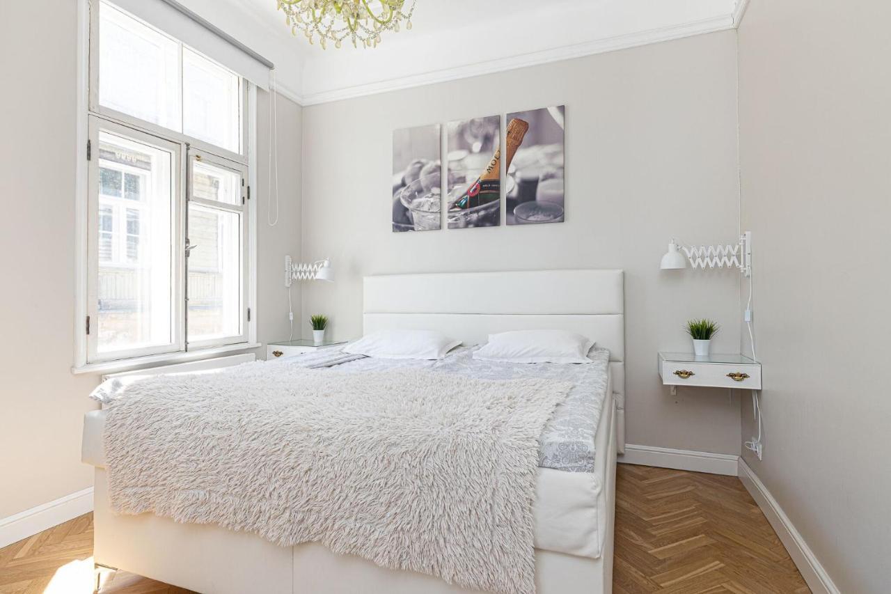 Modern History Apartment Tallinn Eksteriør billede