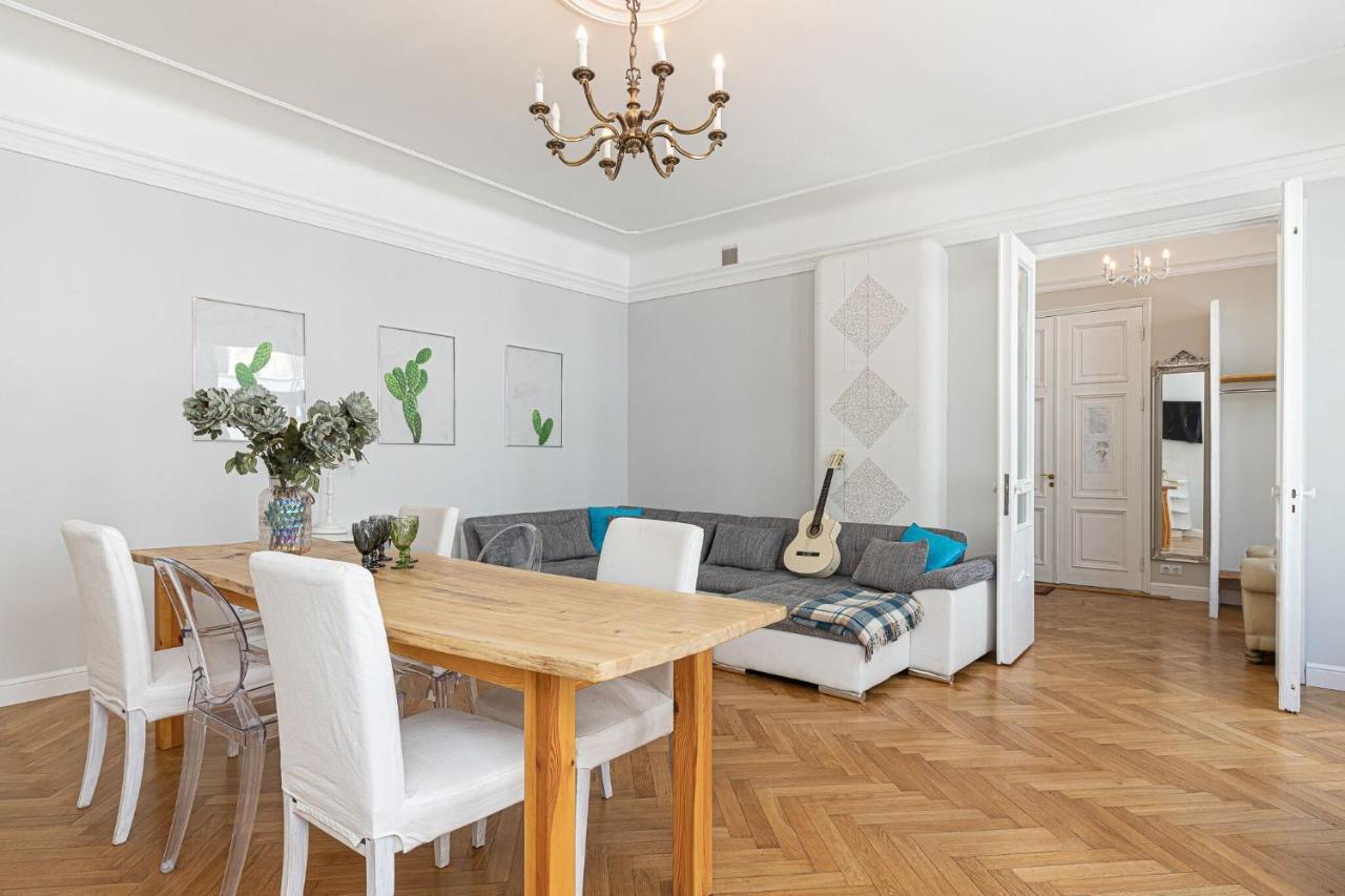 Modern History Apartment Tallinn Eksteriør billede